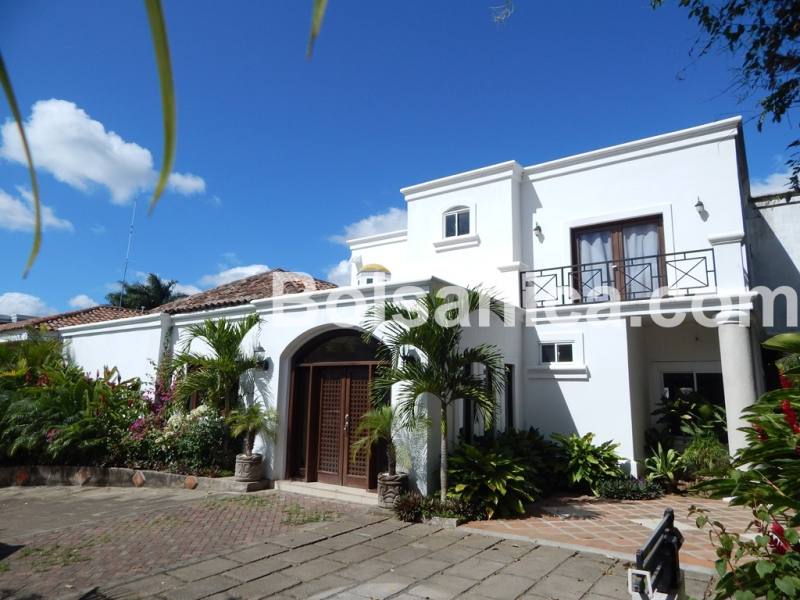 Se alquila casa en Estancia de Santo Domingo, Managua