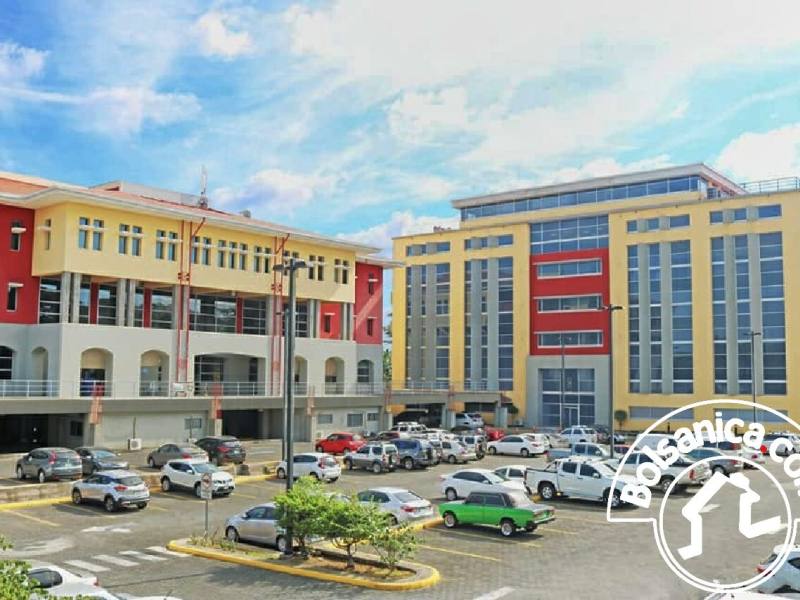 Alquiler de Oficina en Edificio El Centro, Managua