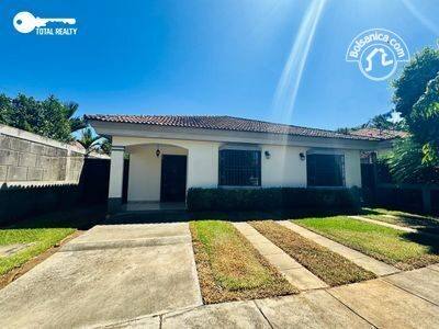 Casa en venta en Santo Domingo, Managua