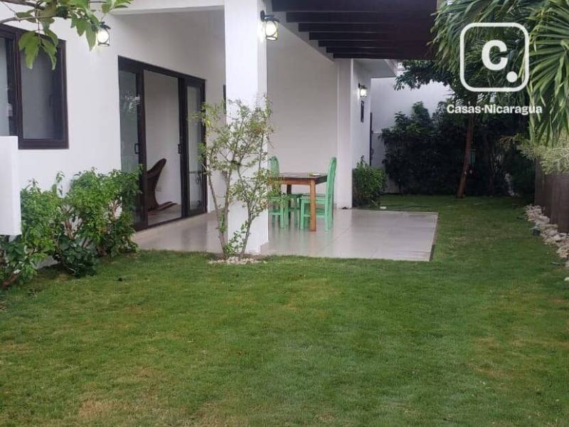 Casa en venta en Santo Domingo, Managua – 3 hab, 283 m²