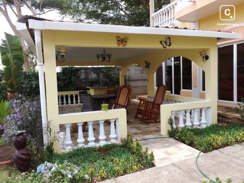Casa en venta en Carretera Masaya, Managua – 5 hab, 395 m²