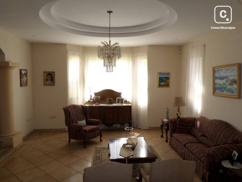 Casa en venta en Carretera Sur, Managua – 4 hab, 400 m²