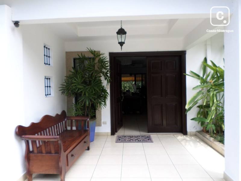 Casa en alquiler en Carretera Masaya, Managua – 3 hab