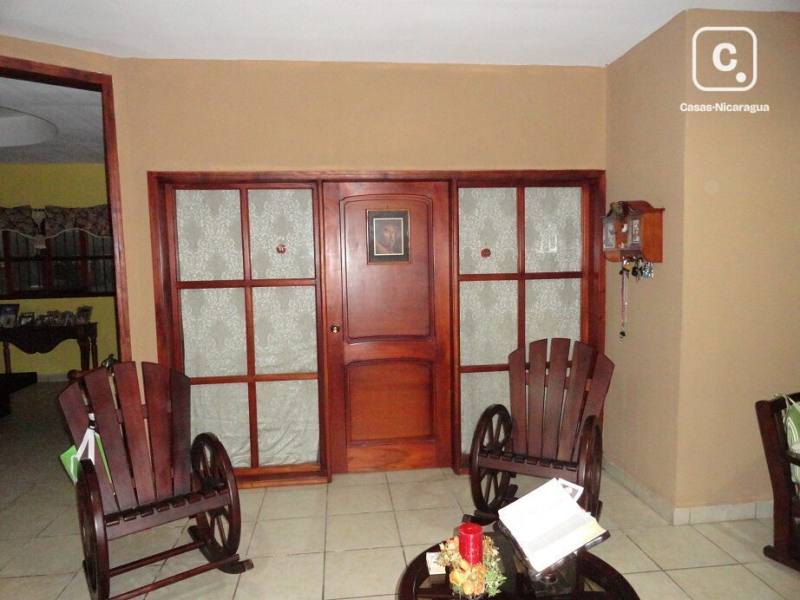 Casa en venta en Carretera Masaya, Managua – 4 hab, 375 m²