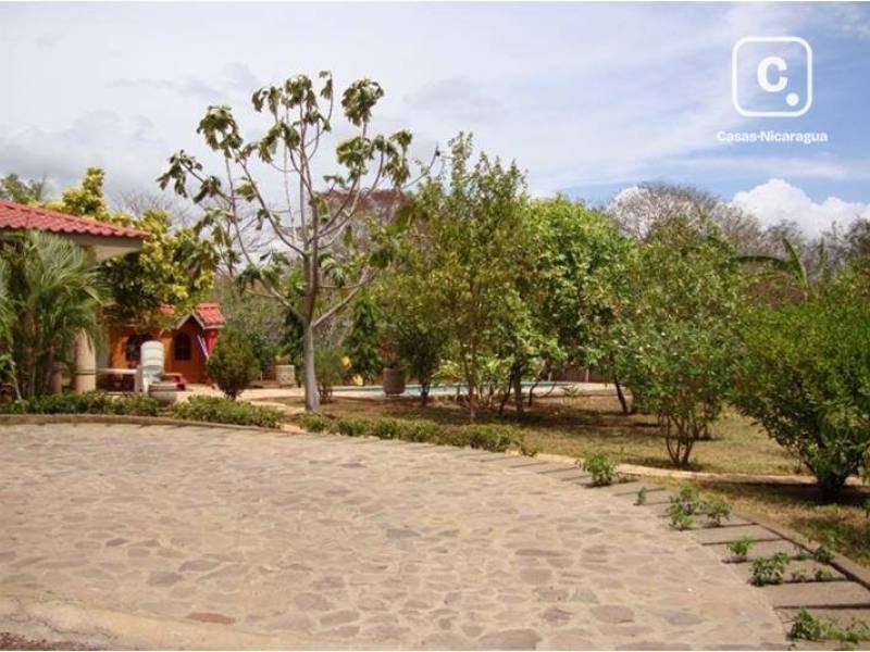 House for sale in Granada – 8 beds, 575 m²