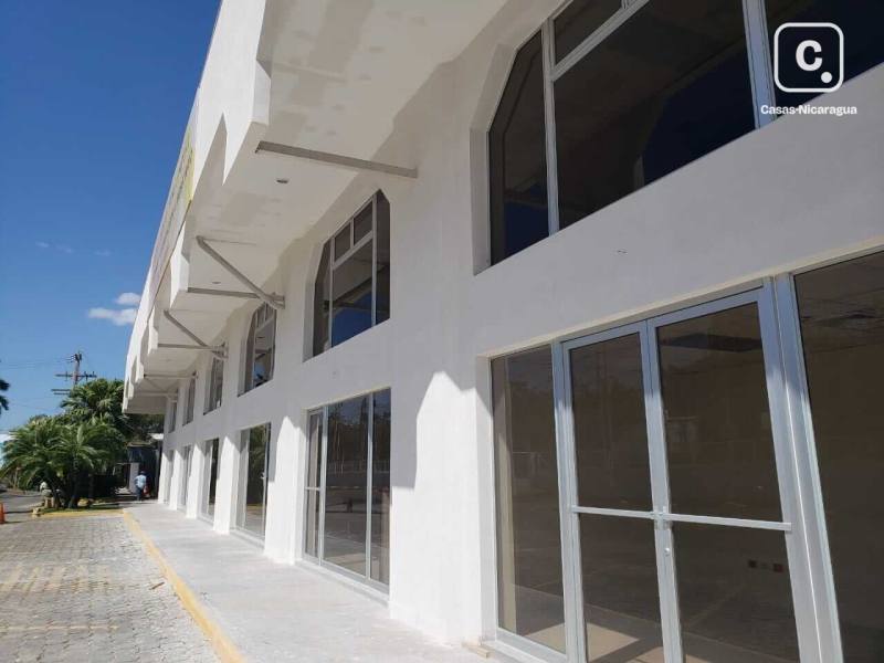Edificio en alquiler en Villa Fontana, Managua – 2,270 m²