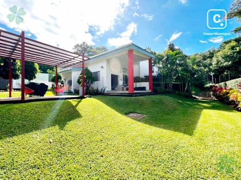 Casa en venta en Villa Fontana, Managua – 3 hab, 230 m²
