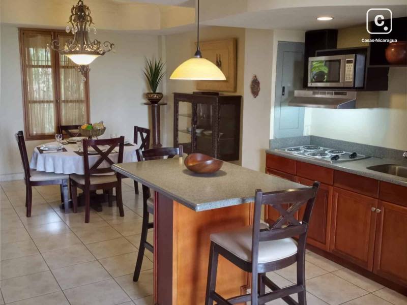 Apartamento en alquiler en Villa Fontana, Managua – 2 hab, 140 m²