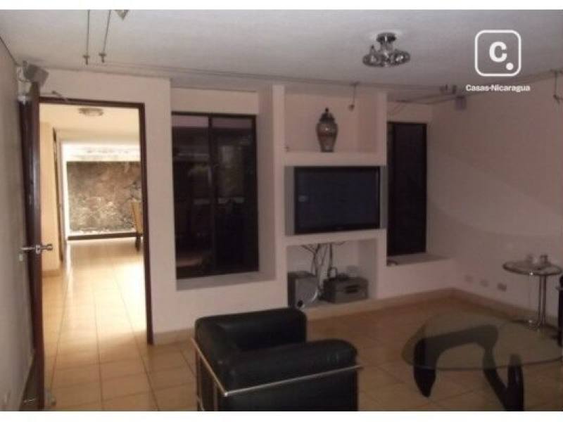 House for sale in Bolonia, Managua – 192 sq varas