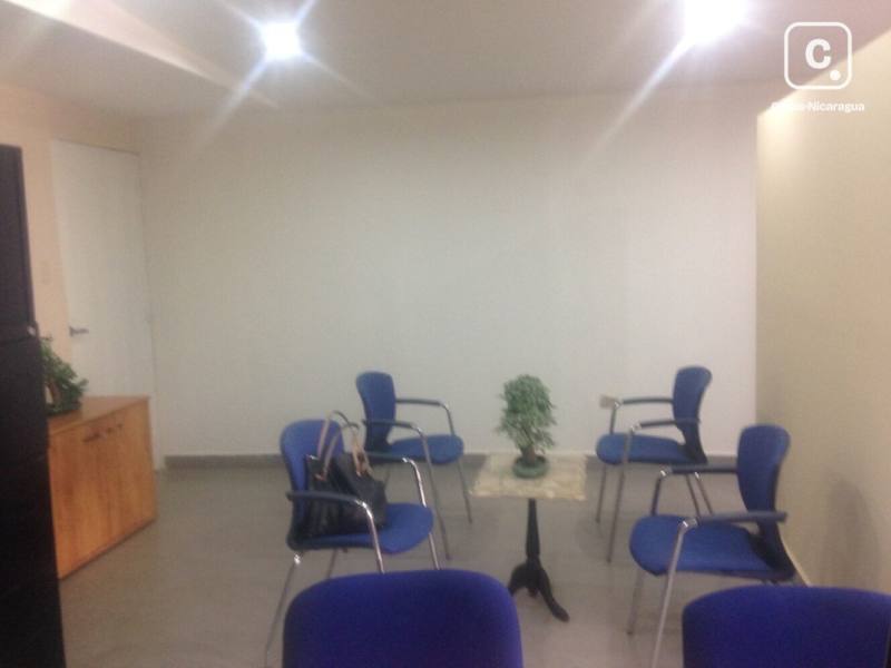 Oficina en alquiler en Managua – 55 m²
