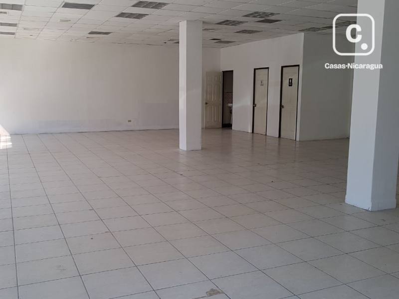 Edificio en alquiler en Managua – 727 m²
