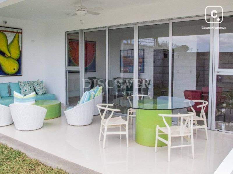 Casa en venta en Santo Domingo, Managua – 4 hab, 235 m²