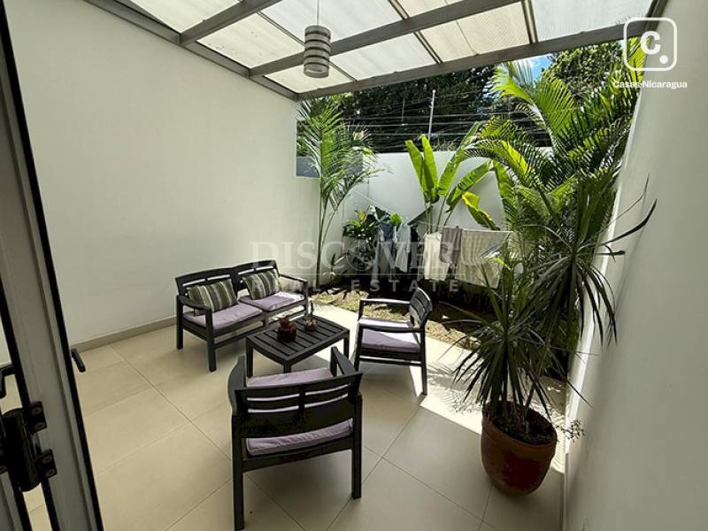 Casa en venta en Villa Fontana, Managua – 3 hab, 182 m²