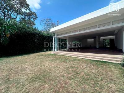 Casa en venta o alquiler en Santo Domingo, Managua – 5 hab, 600 m²