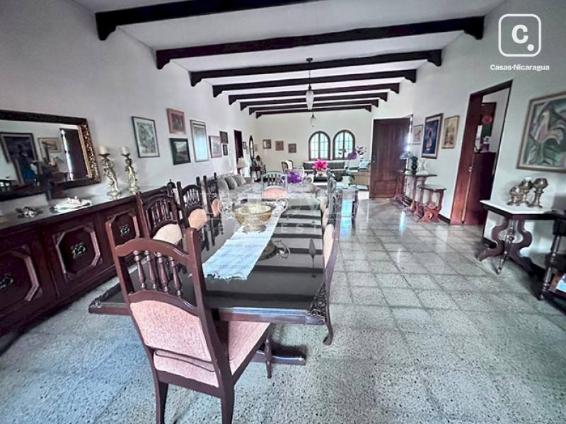House for sale in Bolonia, Managua – 3 beds, 242 m²