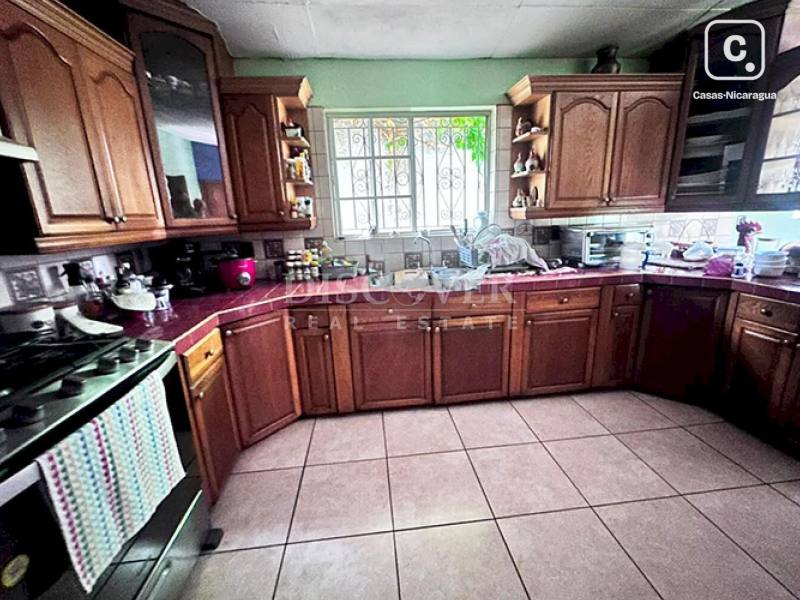 House for sale in Bolonia, Managua – 3 beds, 242 m²