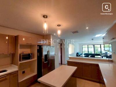 Apartamento en venta en Villa Fontana, Managua – 2 hab, 203 m²
