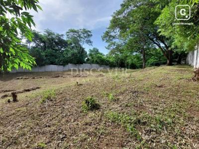 Terreno en venta en Villa Fontana, Managua – 10,000 varas²