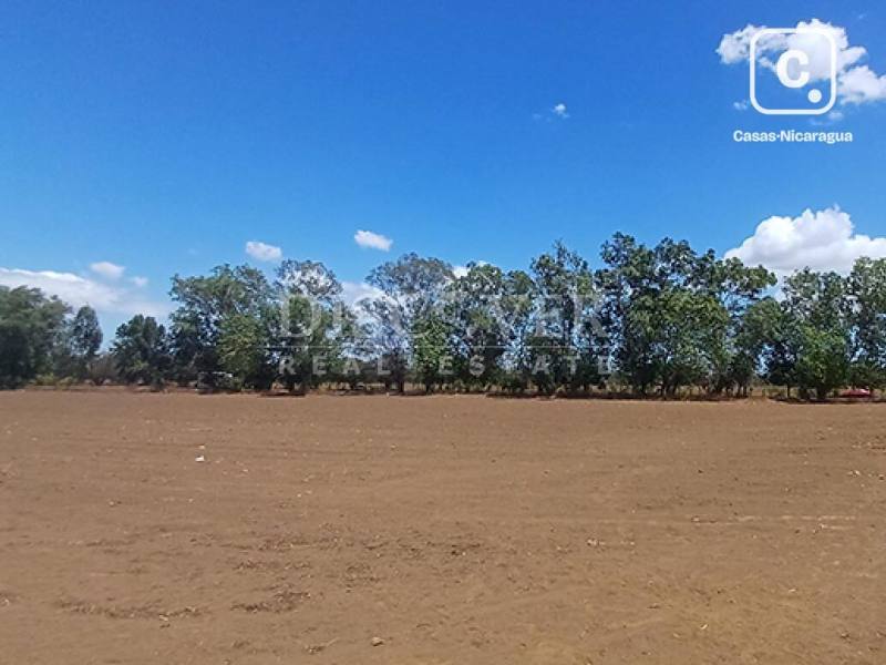 Terreno en venta en Carretera Norte, Managua – 661,402 varas²