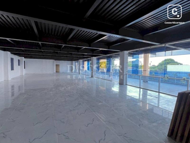 Local comercial en alquiler en Los Robles, Managua – 500 m²
