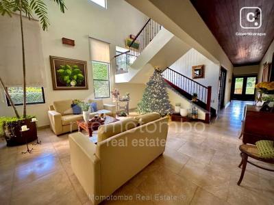 House for sale in Carretera Sur, Managua – 3 beds, 610 m²