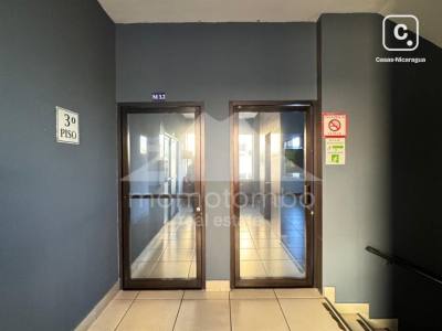 Edificio en alquiler en Planes de Altamira, Managua – 240 m²
