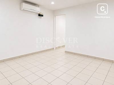 Oficina en alquiler en Carretera Masaya, Managua – 72 m²