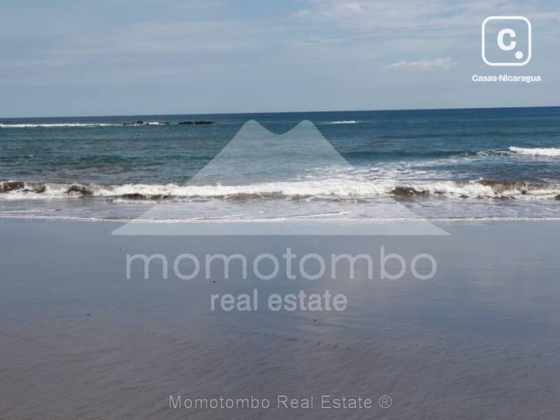 Terreno en venta en Playa Hermosa, León – 1,624 varas²
