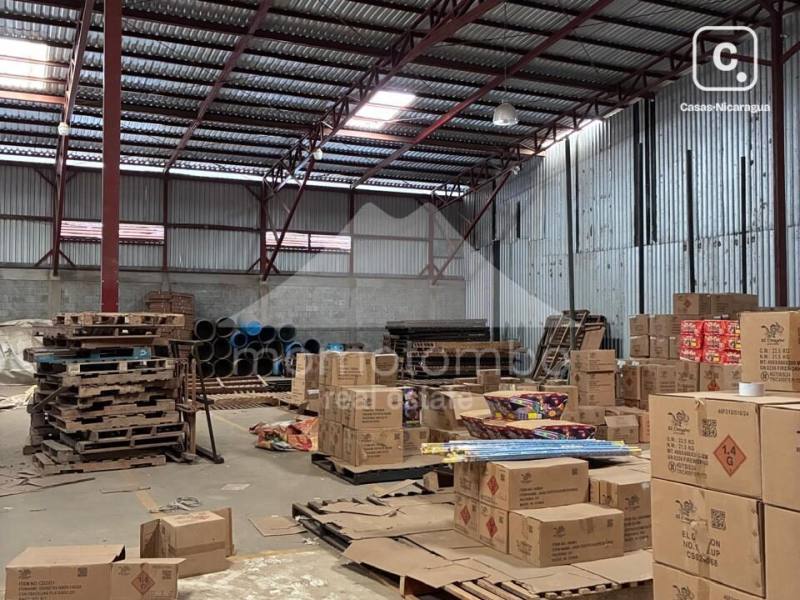 Bodega en alquiler en Las Jaguitas, Managua – 1,000 m²