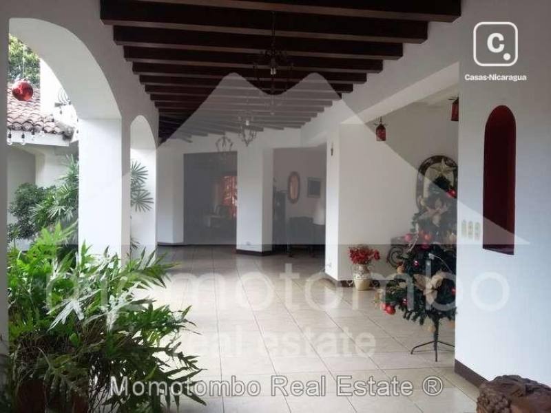 Casa en venta o alquiler en Altos de Ticomo, Managua – 7 hab, 700 m²