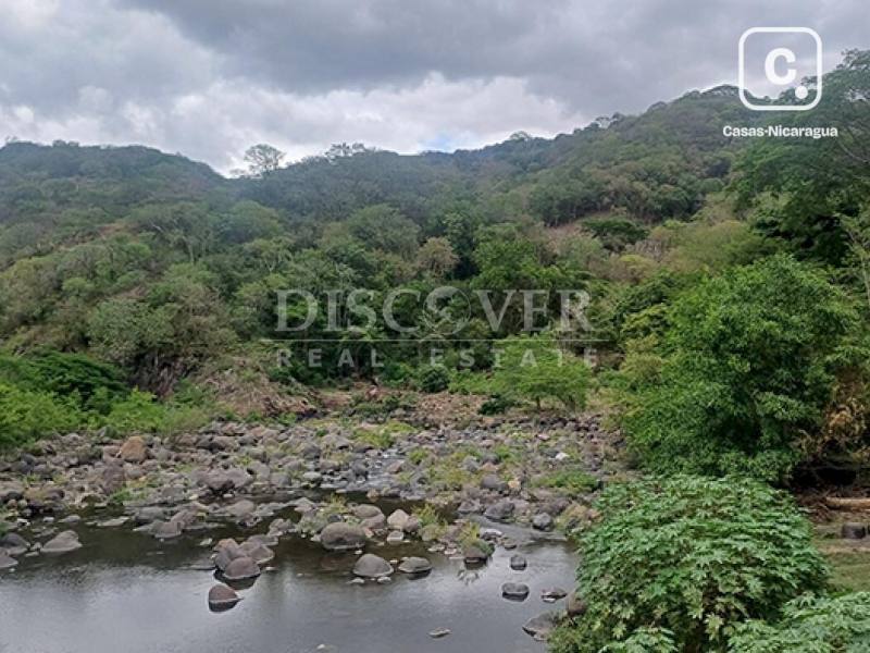 Terreno en venta en Estelí – 304,534 varas²
