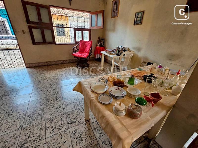 Casa en venta en Granada – 4 hab, 200 m²