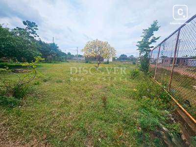 Terreno en venta en Granada – 1,799 varas²