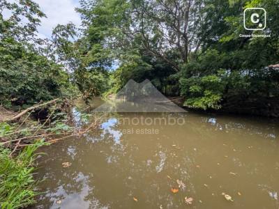 Finca en venta en León – 1 hab