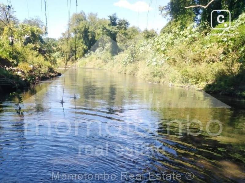 Finca en venta en León – 1 hab, 1,000,000 varas²