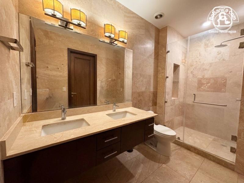 Apartamento en alquiler en Santo Domingo, Managua – 2 hab, 129 m²