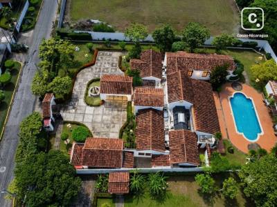 Casa en venta o alquiler en Las Colinas, Managua