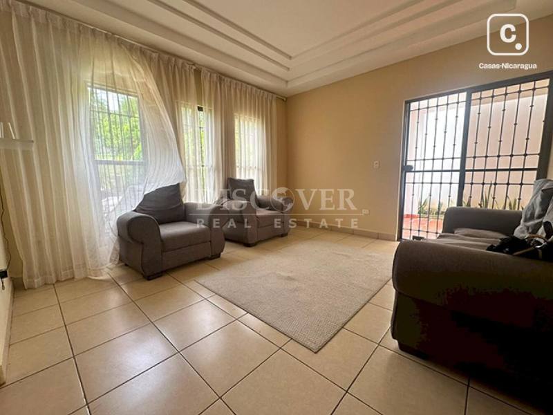 Casa en alquiler en Carretera Vieja a León, Managua – 3 hab, 130 m²