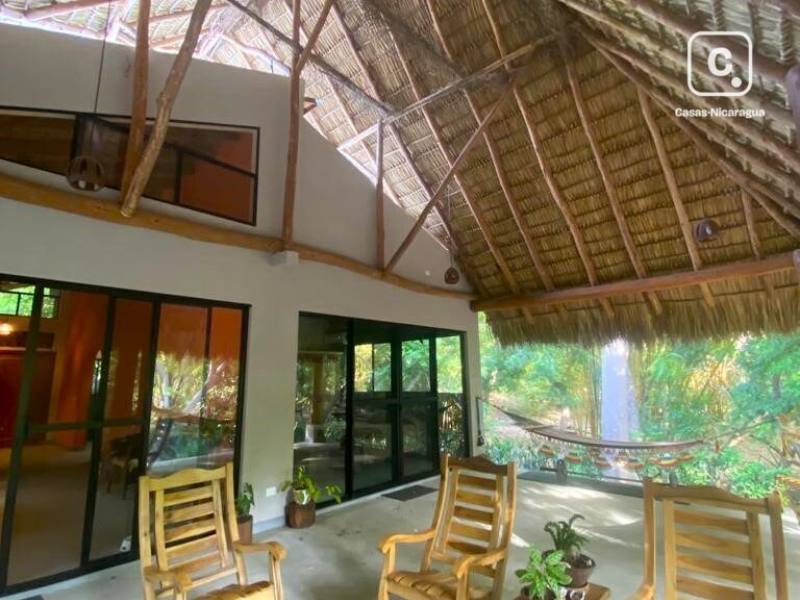 Casa en venta en Colonia Managua, Managua – 2 hab, 184 m²