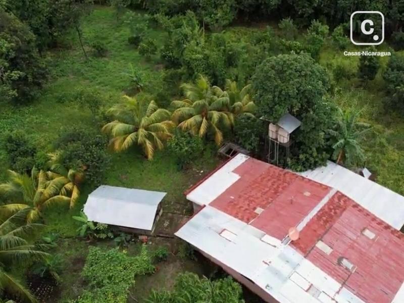 Finca en venta en Diriomo, Granada – 3 hab, 32,435 varas²