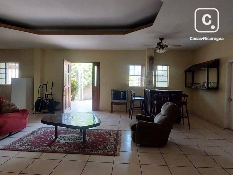 Finca en venta en Granada – 4 hab, 56 m²