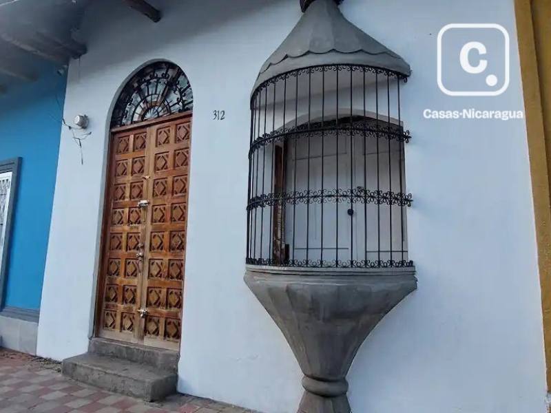 Terreno en venta en Granada – 217 varas²