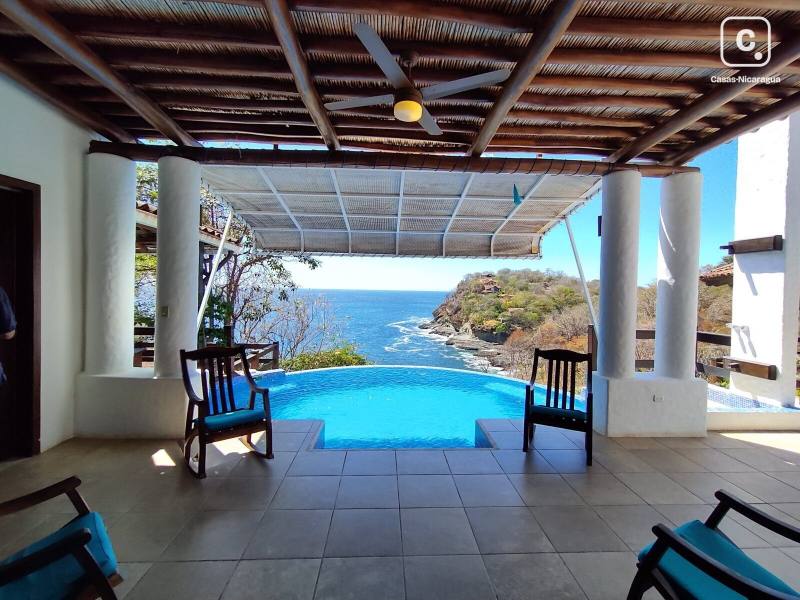 Casa de playa en venta en Tola, Rivas – 5 hab, 302 m²