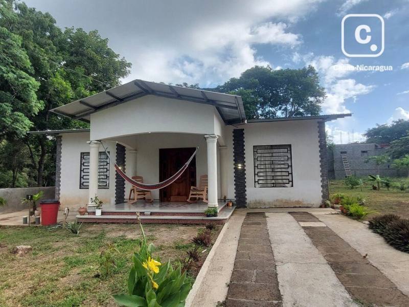 Casa en venta en Granada – 4 hab