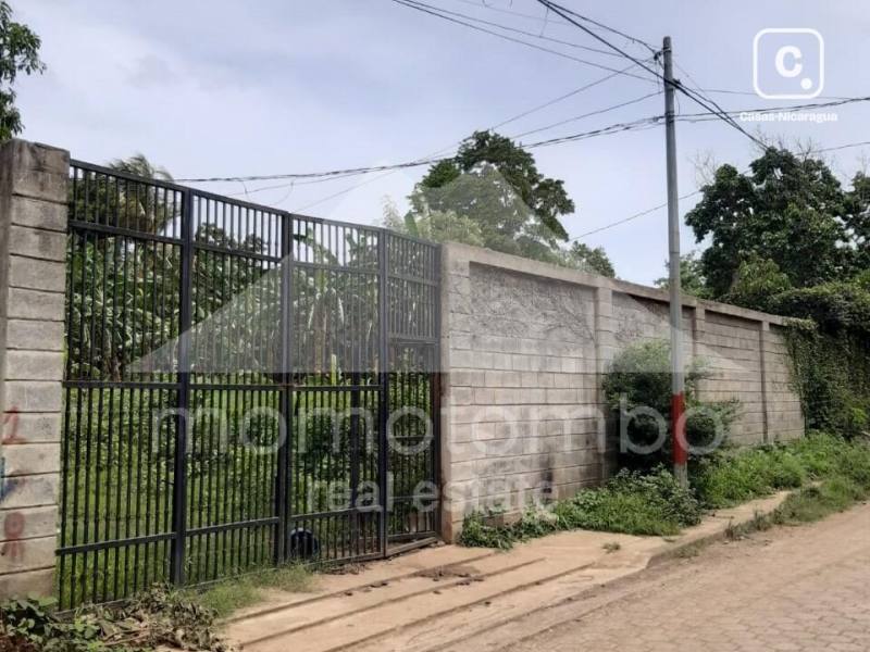 Lot for sale in Esquipulas, Managua – 3,264 sq varas