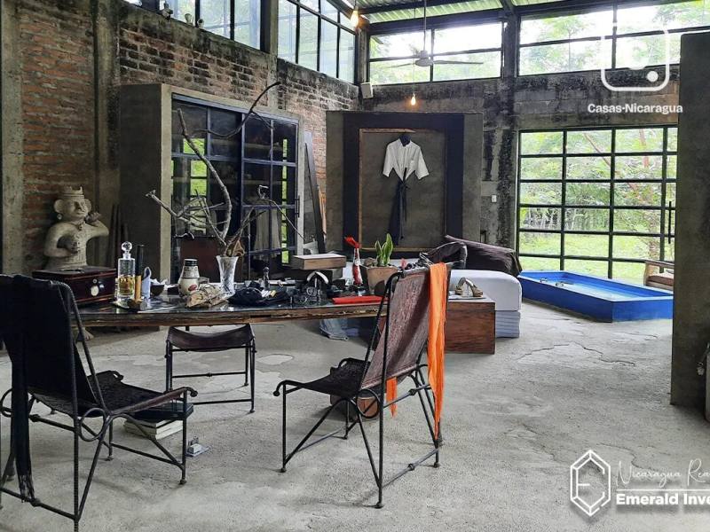 Commercial unit for sale in Diriomo, Granada – 9,774 sq varas
