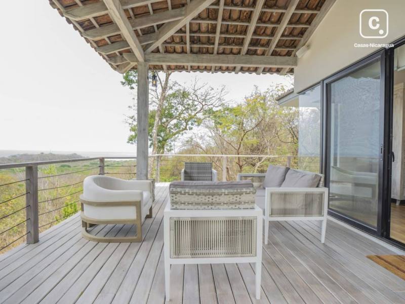 Bungalow de 1 habitación en 10,926 m², Rancho Santana, Tola