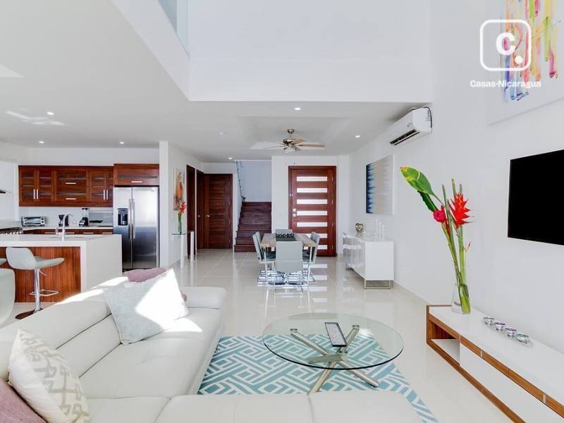 House for sale in San Juan del Sur, Rivas – 3 beds, 340 m²