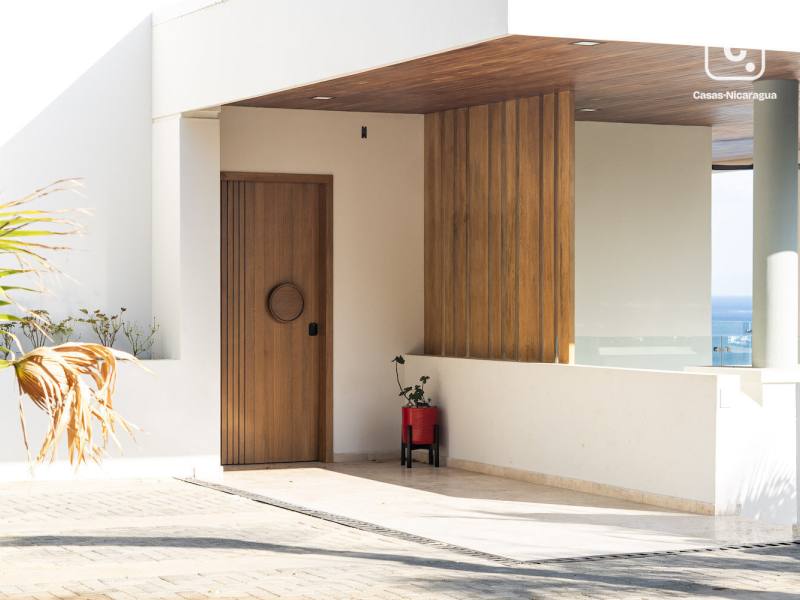 Beach house for sale in San Juan del Sur, Rivas – 5 beds, 302 m²