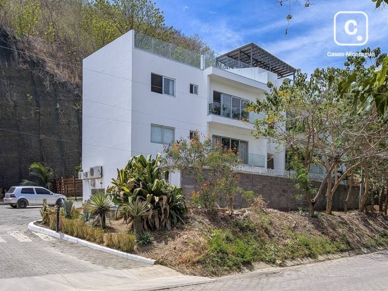 Commercial unit for sale in San Juan del Sur, Rivas – 90 m²